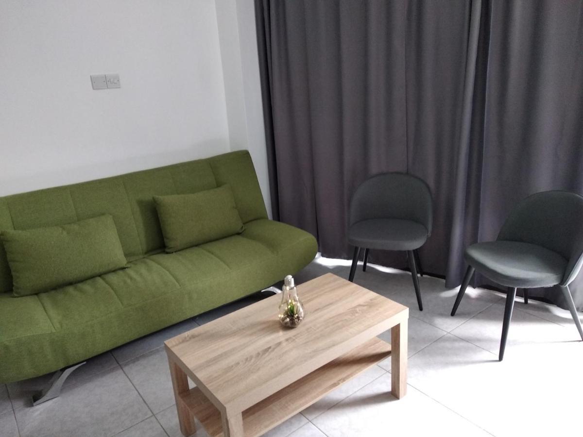 파포스 Cozy Place In The Heart Of Harbor 아파트 외부 사진